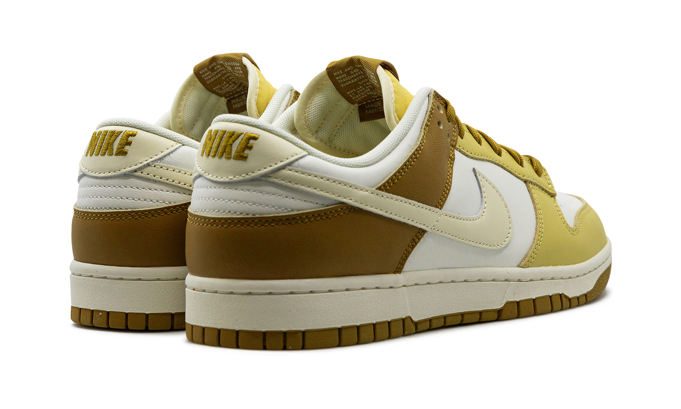 Nike Dunk Low "Bronzine"