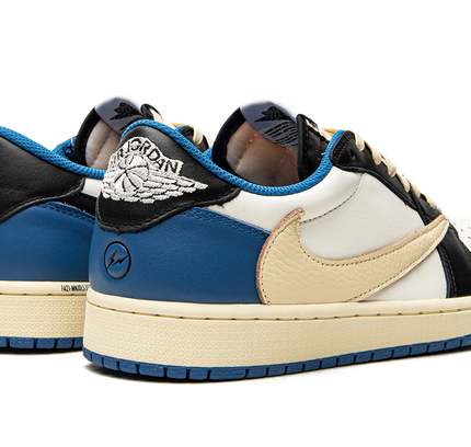 Air Jordan 1 Low OG SP „Travis Scott – Fragment“