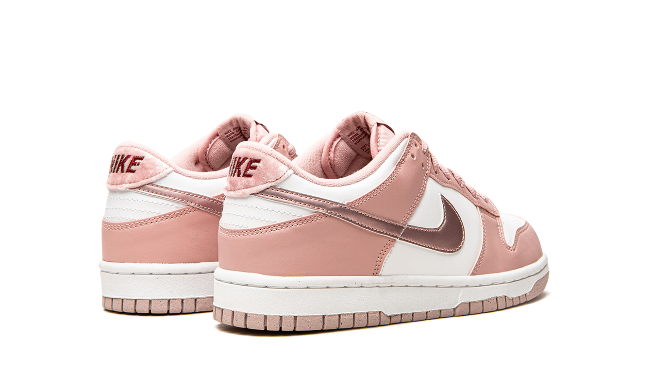 Nike Dunk Low (GS) "Pink Velvet"