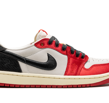 Air Jordan 1 LOW "Trophy Room - Away"
