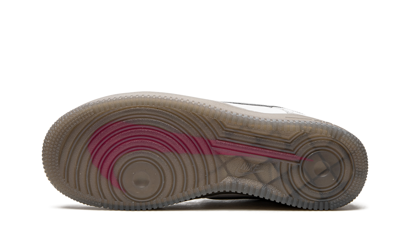 Nike Air Force 1 "White / Metallic Silver"