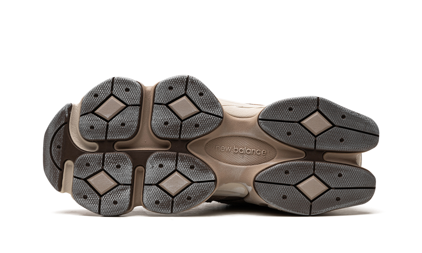New Balance 9060 "Mushroom Brown"