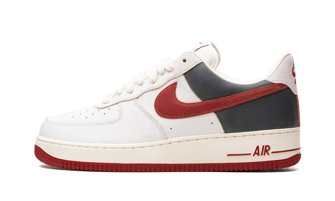 Nike Air Force 1 Low "Chicago"