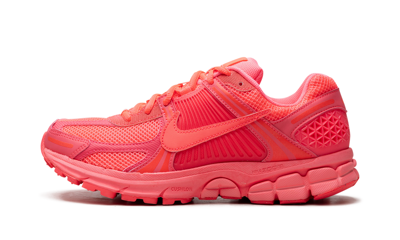 Nike Zoom Vomero 5 "Hot Punch"