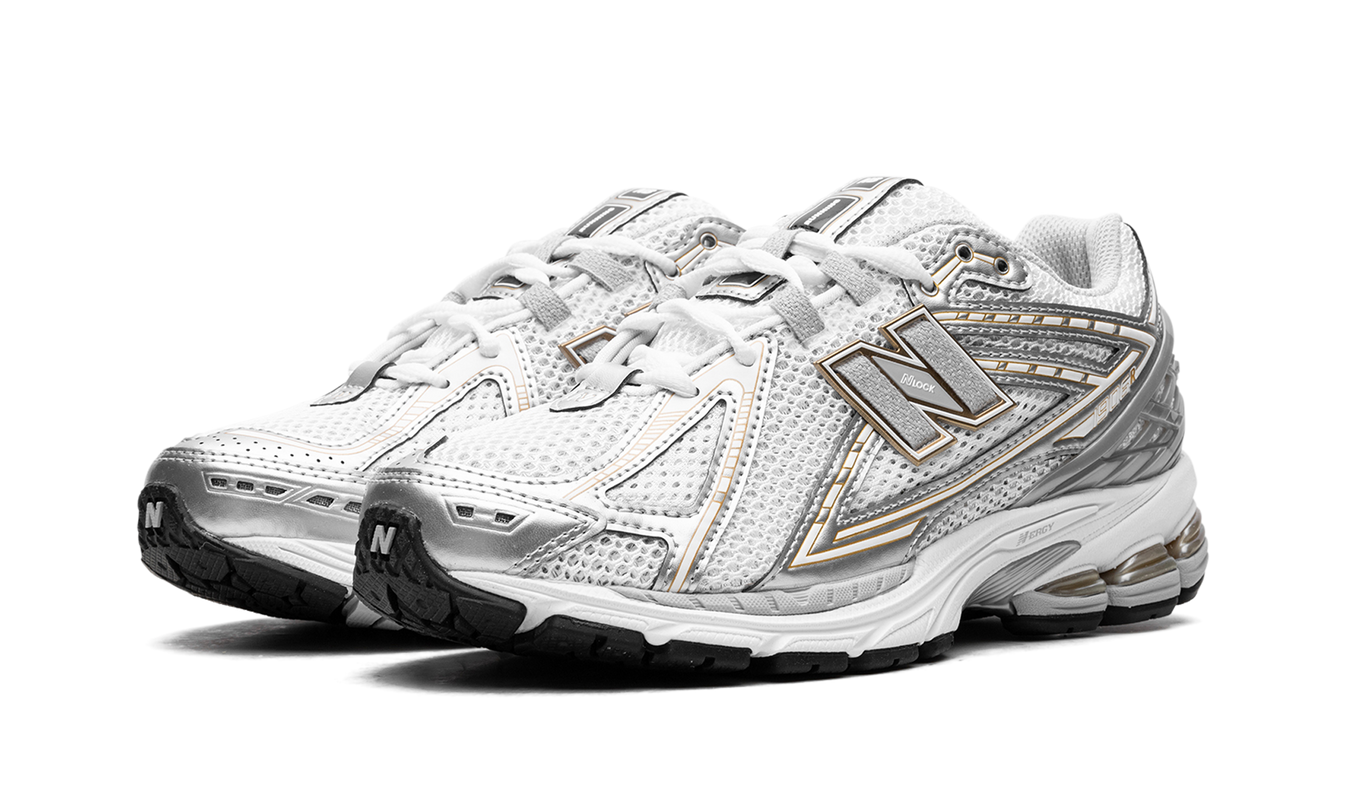 New Balance 1906R „Weiße Regenwolke Silber Metallic“