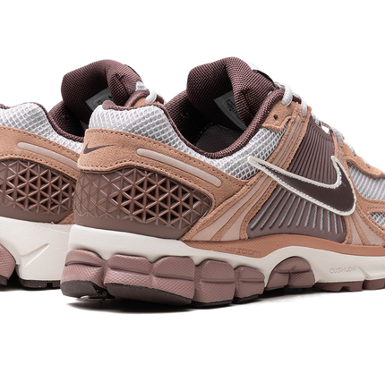 Nike Zoom Vomero 5 "Dusted Clay"