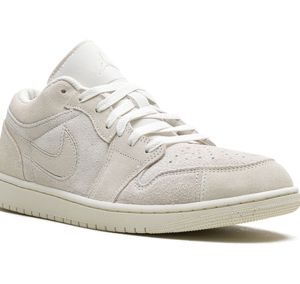 Air Jordan 1 "Pale Ivory"