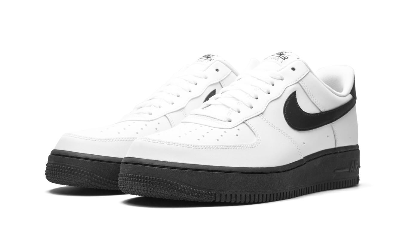 Nike Air Force 1 '07