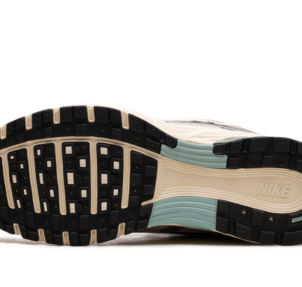 Nike P-6000 „Flat Pewter“