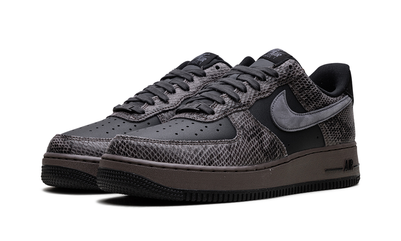 Nike Air Force 1 Low "Off Noir Snakeskin"