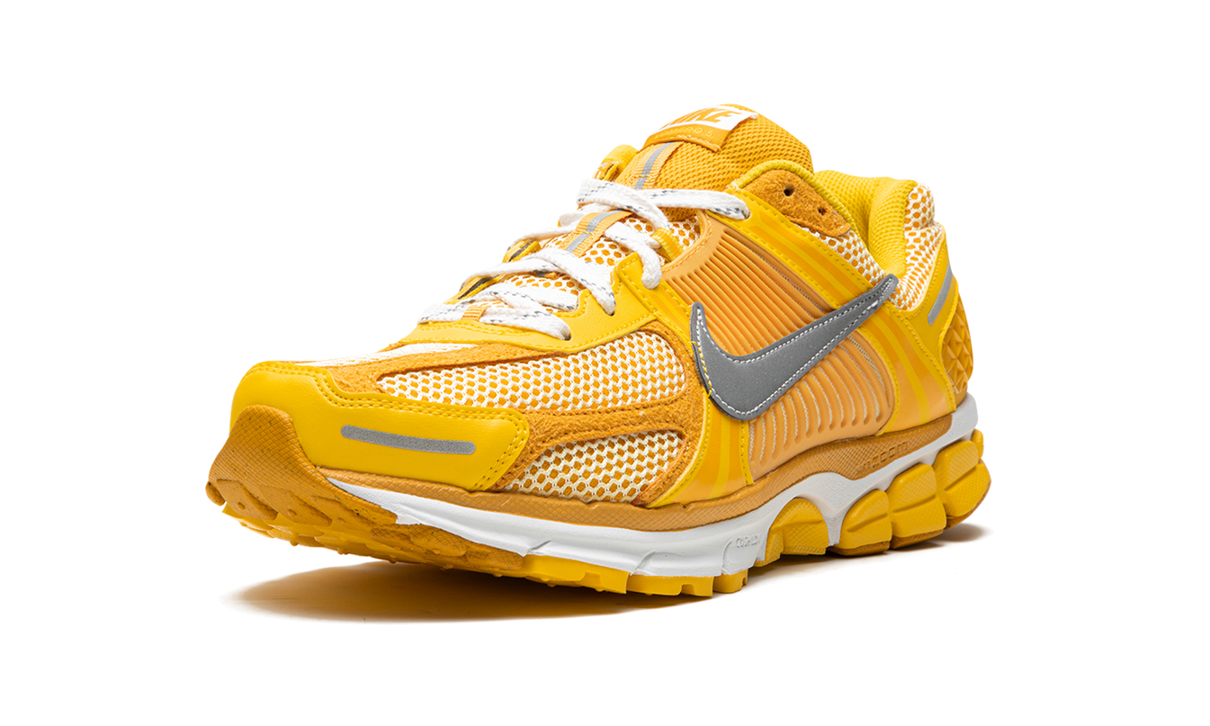Nike Zoom Vomero 5 "Varsity Maize"