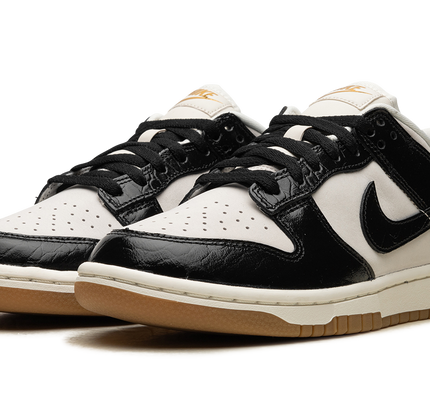 Nike Dunk Low LX WMNS "Black Croc"
