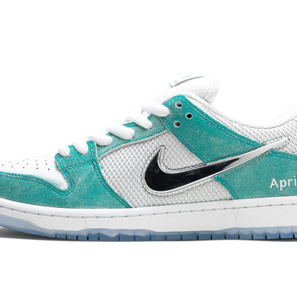 Nike Dunk SB Low Pro QS "April Skateboards"