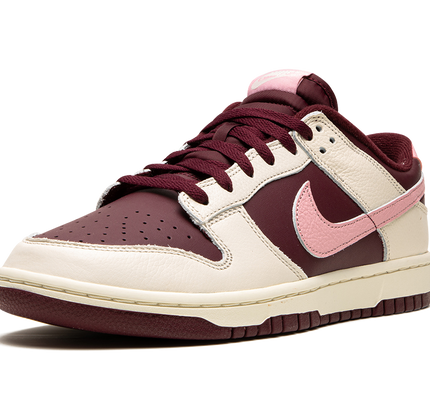 Nike Dunk Low Retro PRM "Valentine's Day 2023"