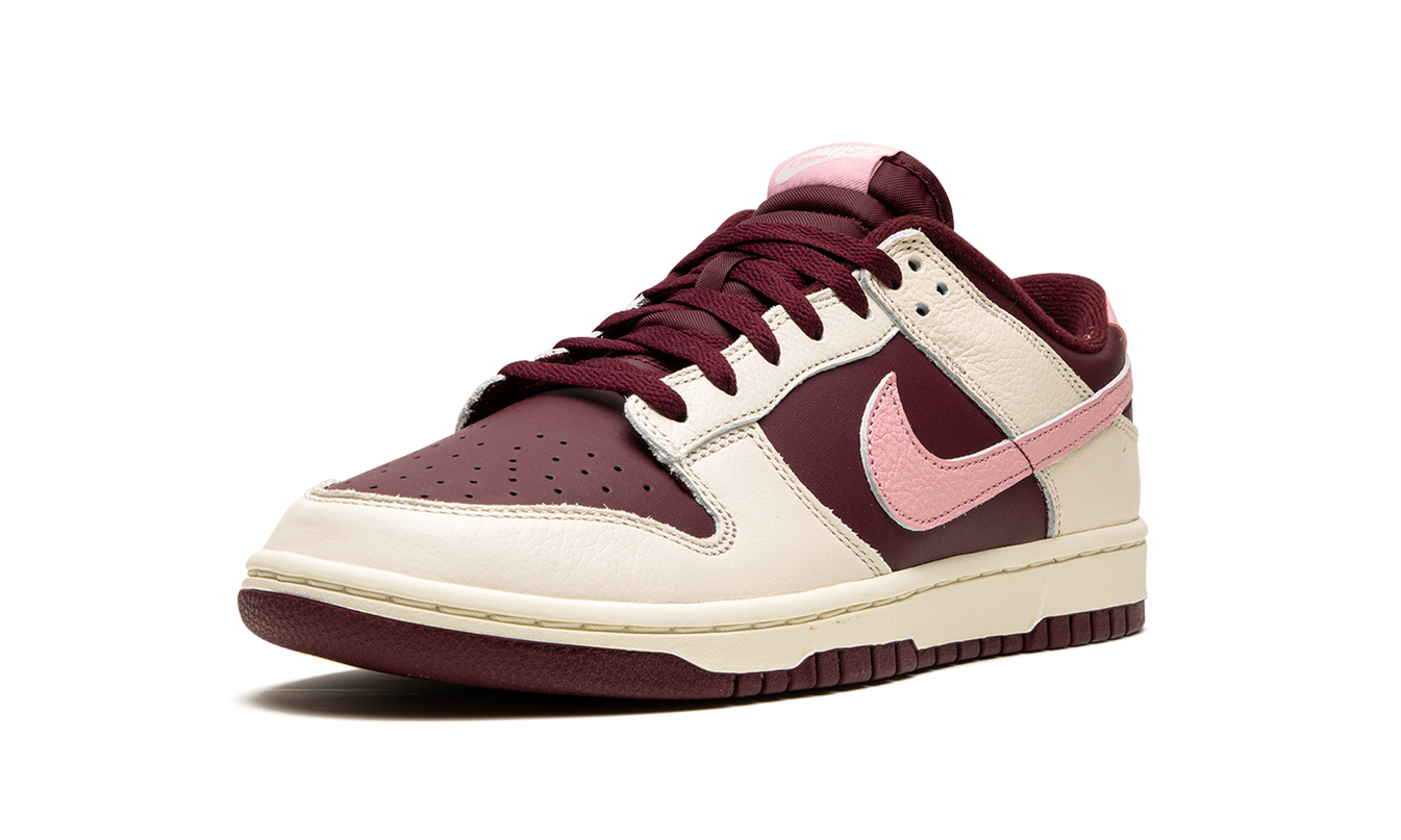 Nike Dunk Low Retro PRM "Valentine's Day 2023"