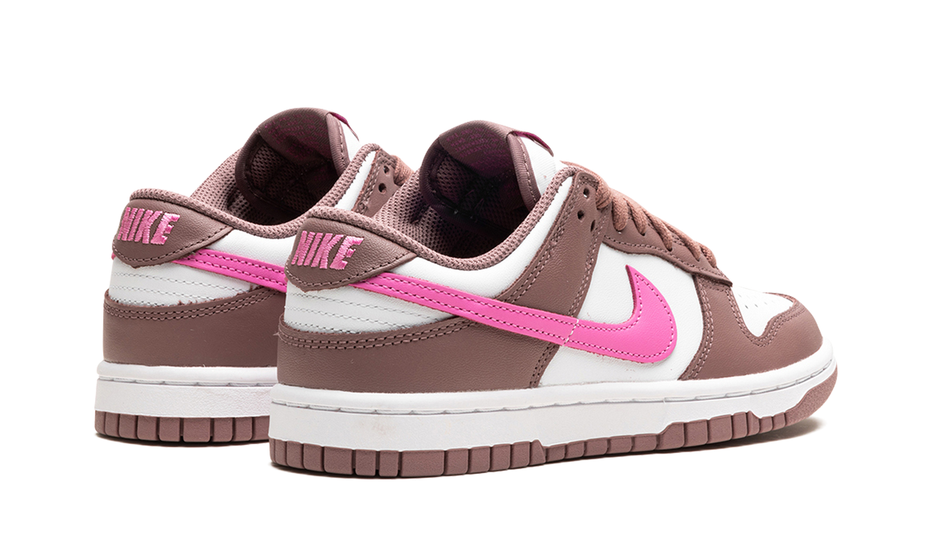 Nike Dunk Low WMNS "Smokey Mauve"