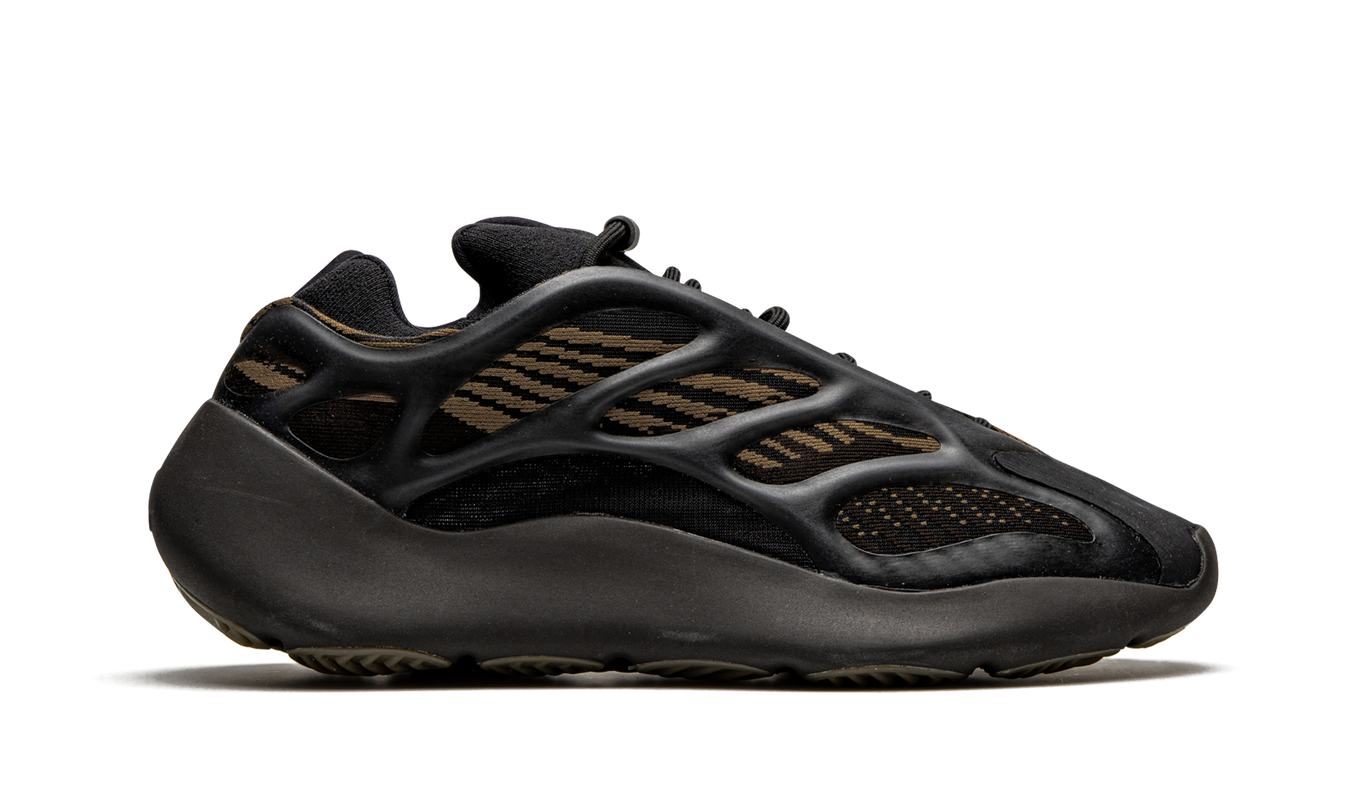 Yeezy 700 V3 „Lehmbraun“