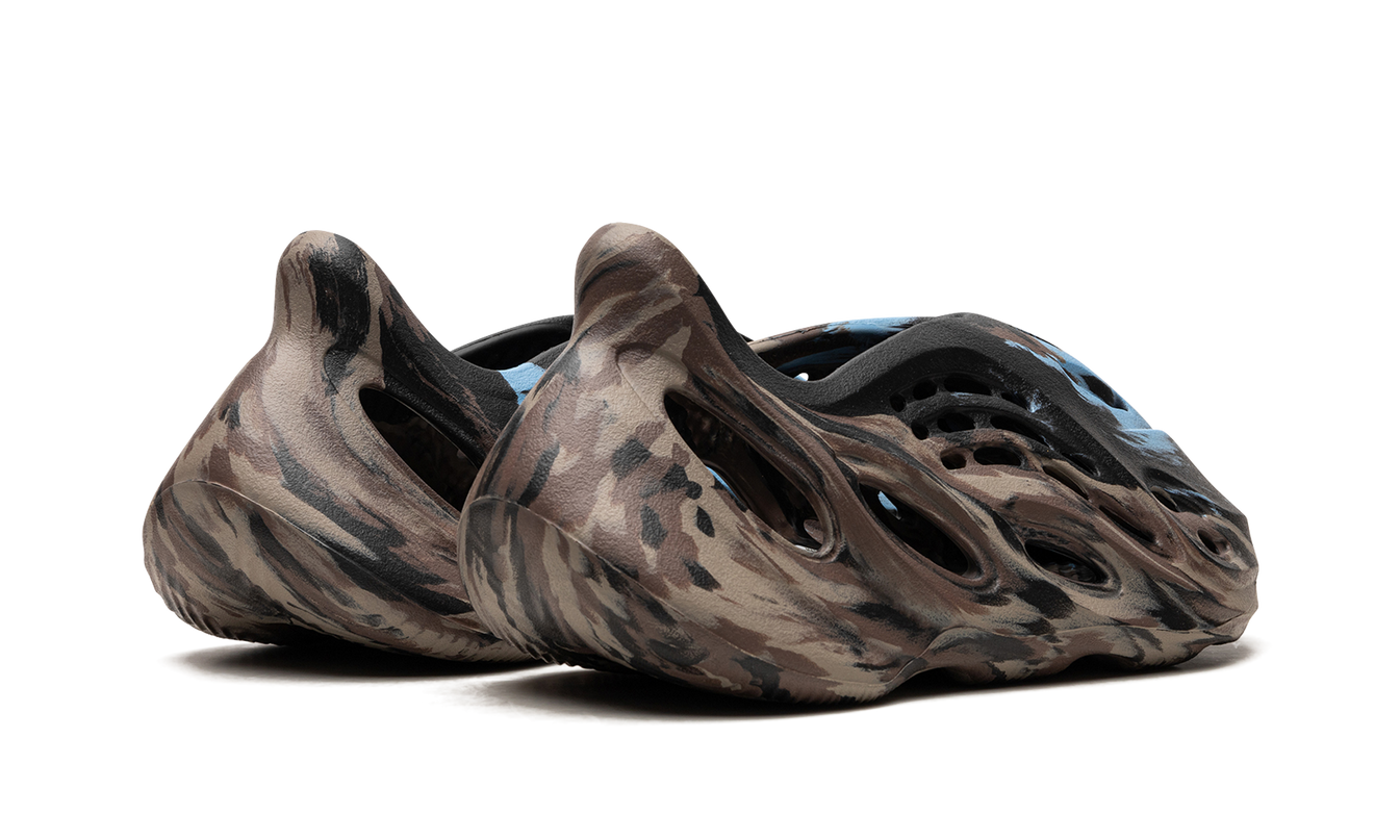 Yeezy Foam Runner "MX Brown Blue"