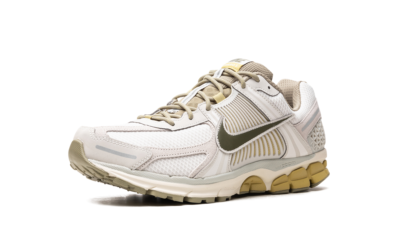 Nike Zoom Vomero 5 "Light Bone/Medium Olive"