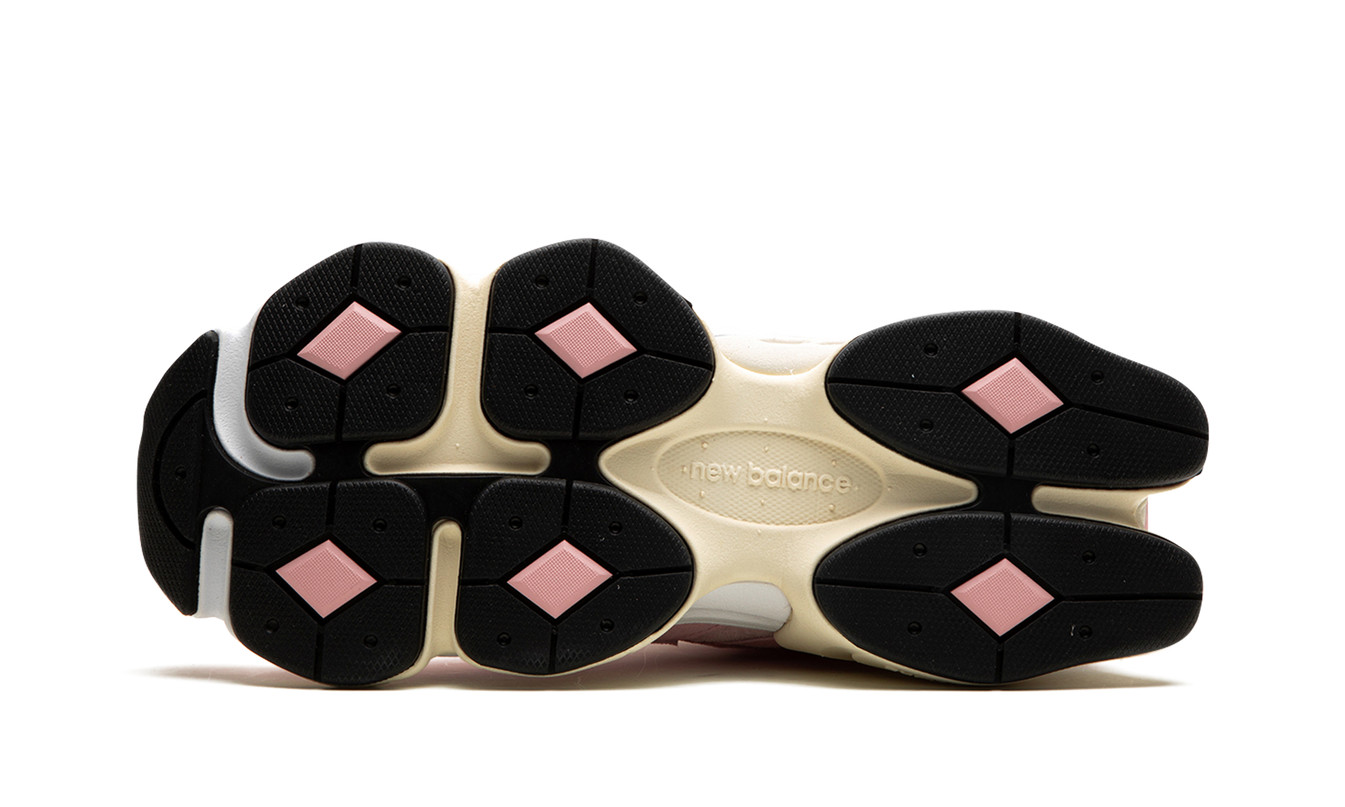 New Balance 9060 "Crystal Pink"