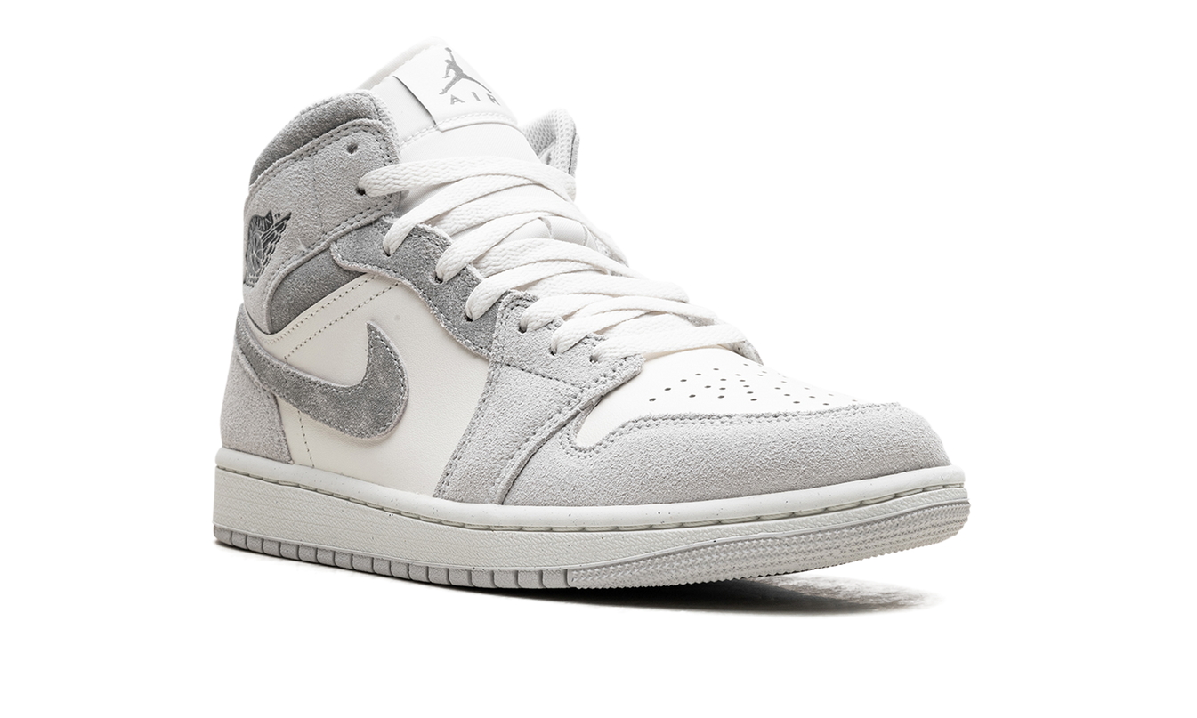 Air Jordan 1 Mid SE "Grey Sail"