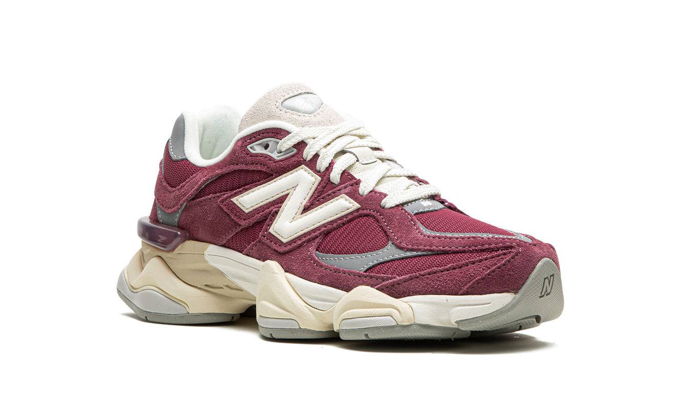 New Balance 9060 „Washed Burgundy“