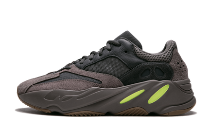 Yeezy Boost 700 „Mauve“