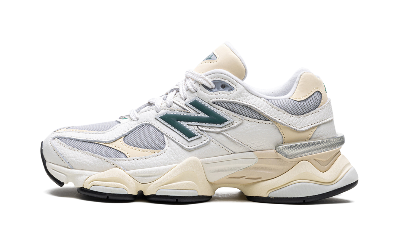 New Balance 9060 „Meeressalzgelb“