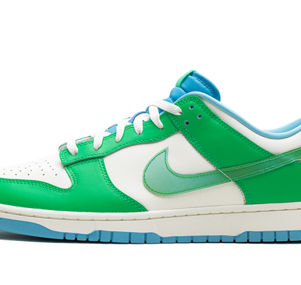 Nike Dunk Low "Green Shock"