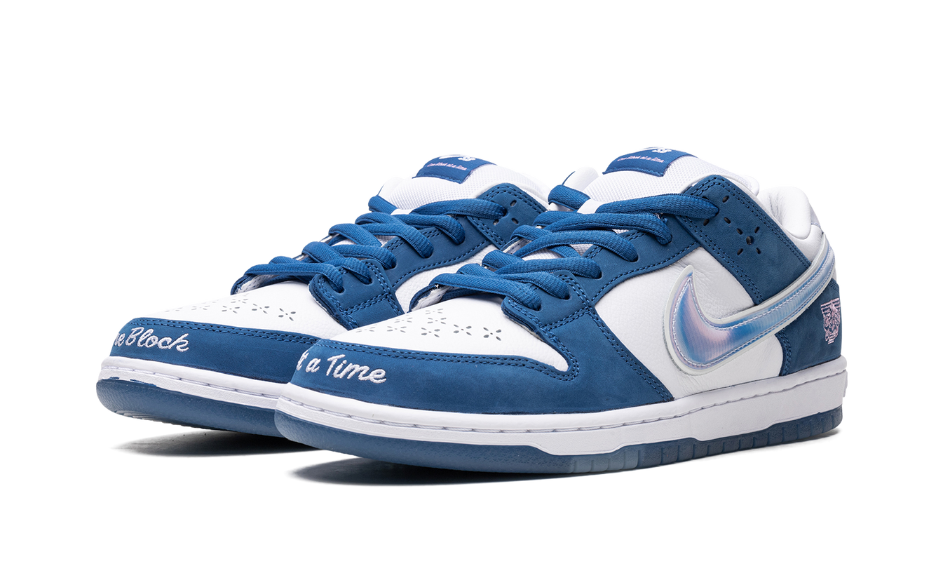 Nike Dunk SB Low "Born x Raised"