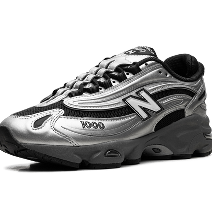 New Balance M1000 „Schwarz-Silber-Metallic“