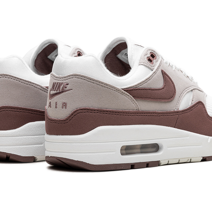Nike Air Max 1 WMNS "Smokey Mauve"