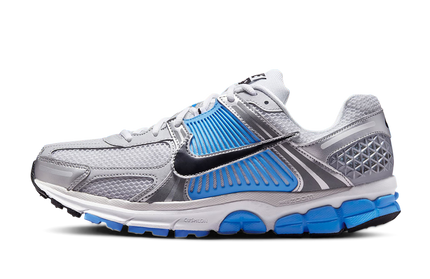 Zoom Vomero 5 „Pure Platinum University Blue“