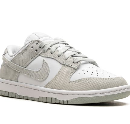 Nike Dunk Low WMNS "Grey Corduroy"