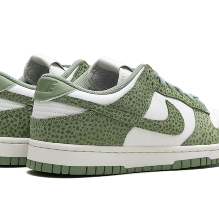 Nike Dunk Low WMNS "Safari Oil Green"