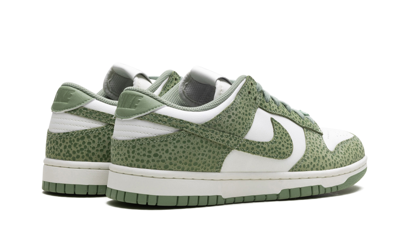 Nike Dunk Low WMNS "Safari Oil Green"