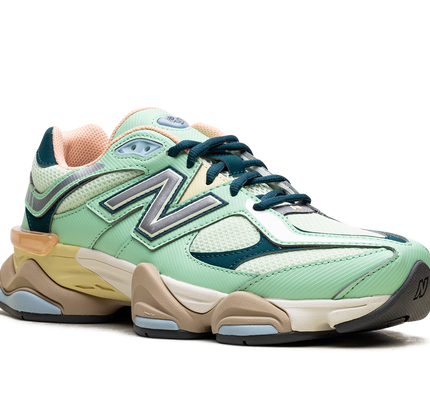 New Balance 9060 „Sweetgrass Deep Ocean“
