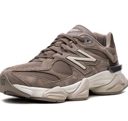 New Balance 9060 „Pilzbraun“