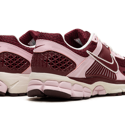 Nike Zoom Vomero 5 WMNS "Pink Foam"