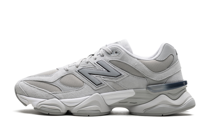 New Balance 9060 „Silber Metallic Grau“