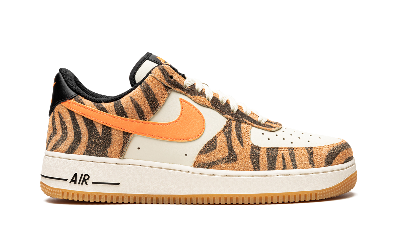 Nike Air Force 1 '07 PRM "Daktari Stripes"