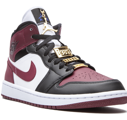 AIr Jordan 1 MID SE WMNS "Gold Pendants"