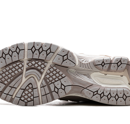 New Balance 1906R "Grey Day"