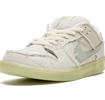Nike Dunk SB Low "Mummy"