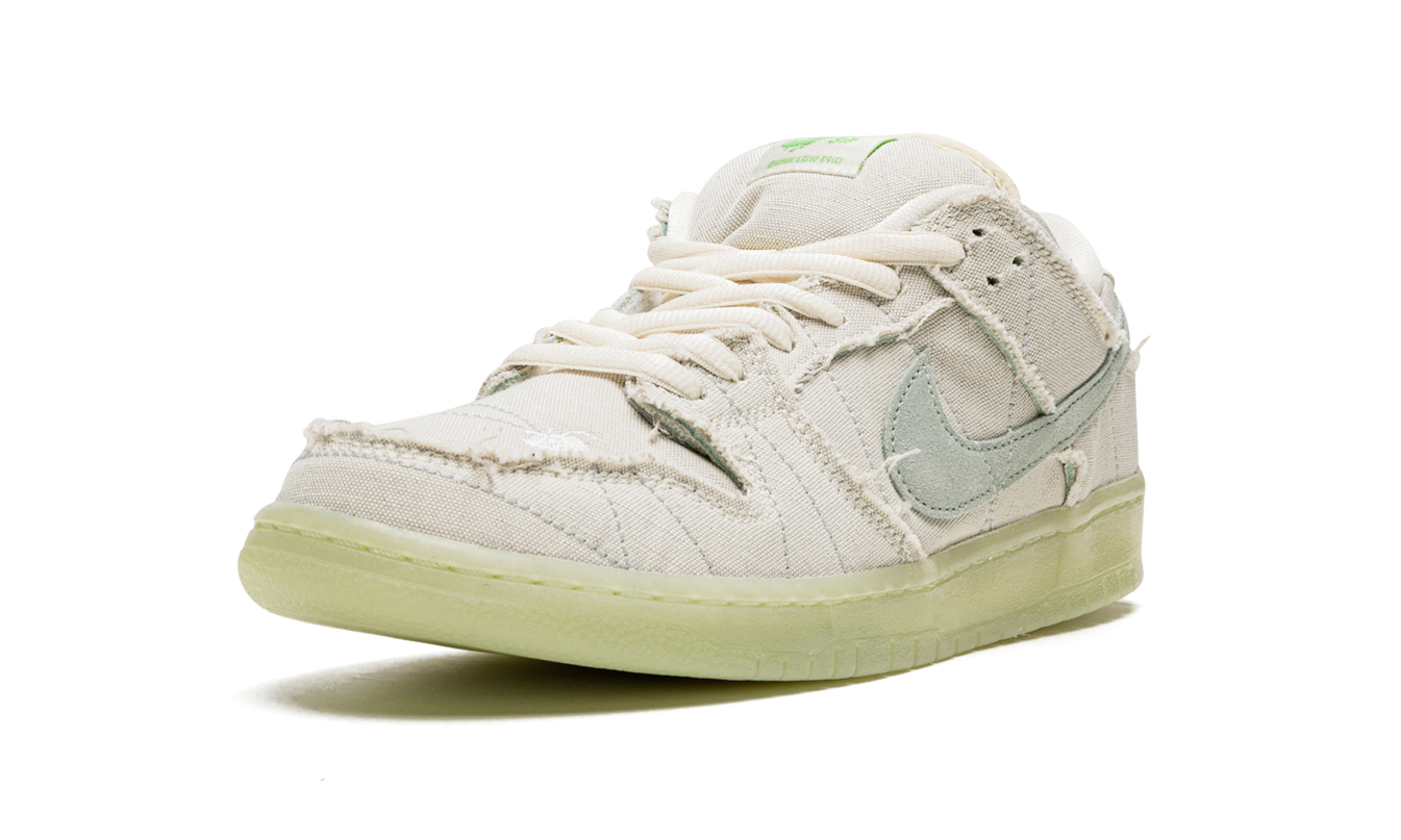 Nike Dunk SB Low "Mummy"