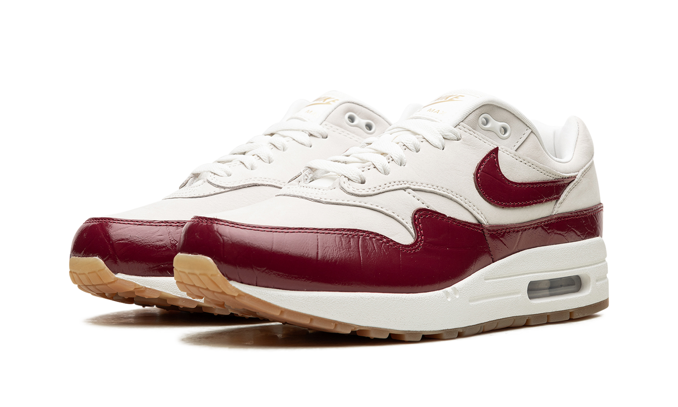 Nike Air Max 1 LX WMNS "Team Red"
