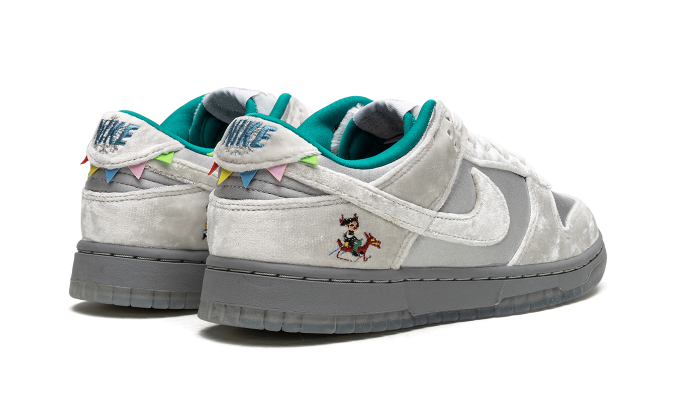 Nike Dunk Low WMNS "Ice"