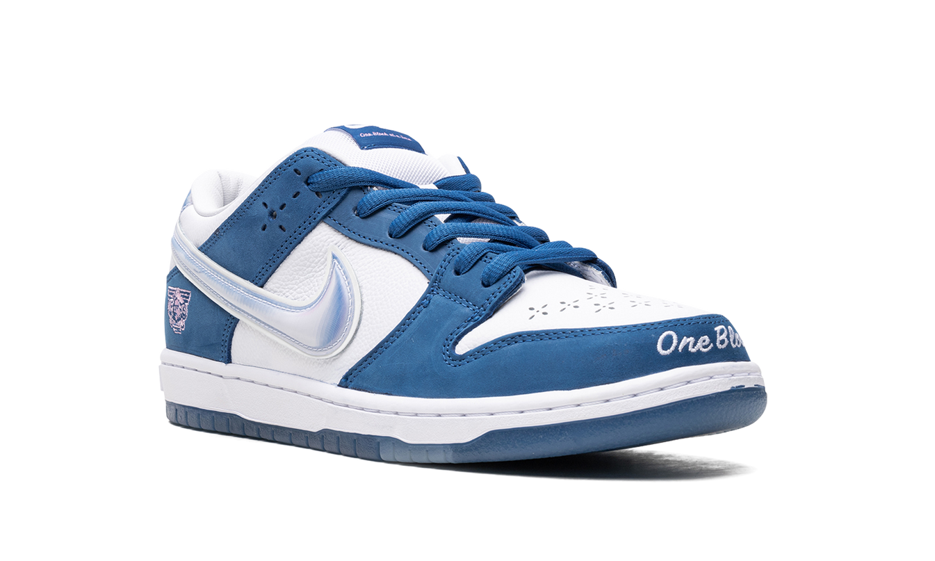 Nike Dunk SB Low "Born x Raised"