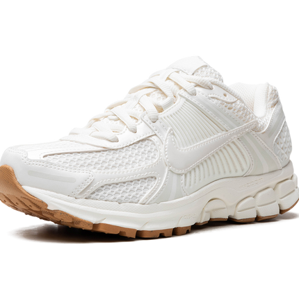 Nike Zoom Vomero 5 WMNS "SAIL GUM"
