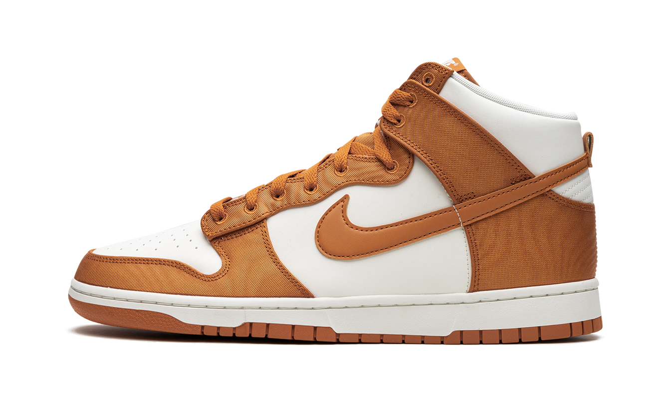 Nike Dunk High "Monarch"